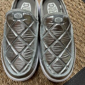 Hey Dude Austin Lift Metallic Puffer